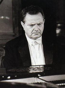 Zámek Dobrohoř Viktor Kalabis a Zuzana Růžičková v Jindřichově Hradci 'uveřejněno s Kalabis Růžičková found)